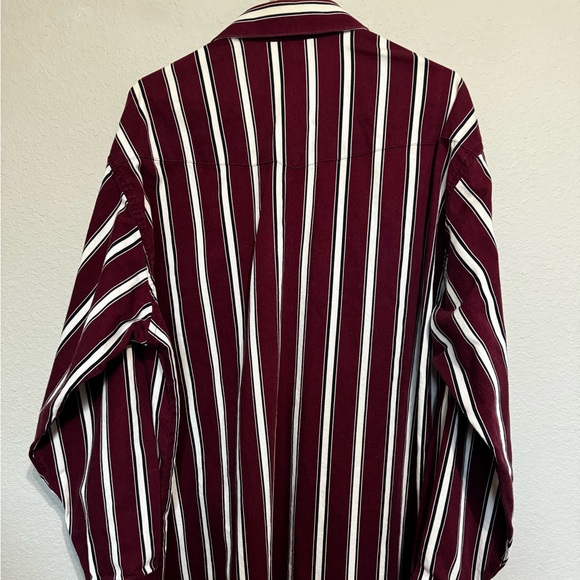 Vintage Wrangler Shirt Men Red Western
Striped Rodeo Cowboy 17.5 X 35 - Picture 11 of 11